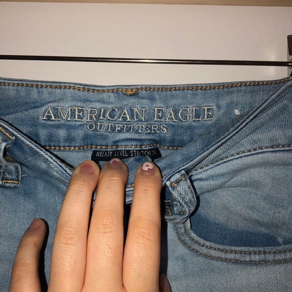 American Eagle Lightwash Denim Shorts - Picture 2 of 2